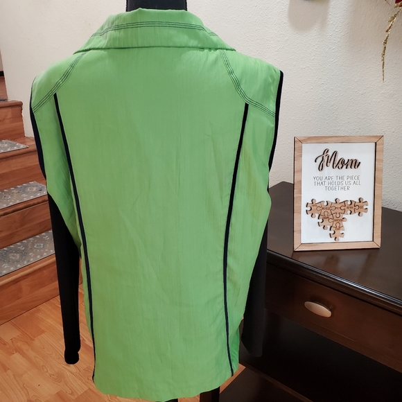 Allison Daley Women Vibrant Green Blue Trim Full Zip Front Sleeveless Vest - Picture 4 of 8